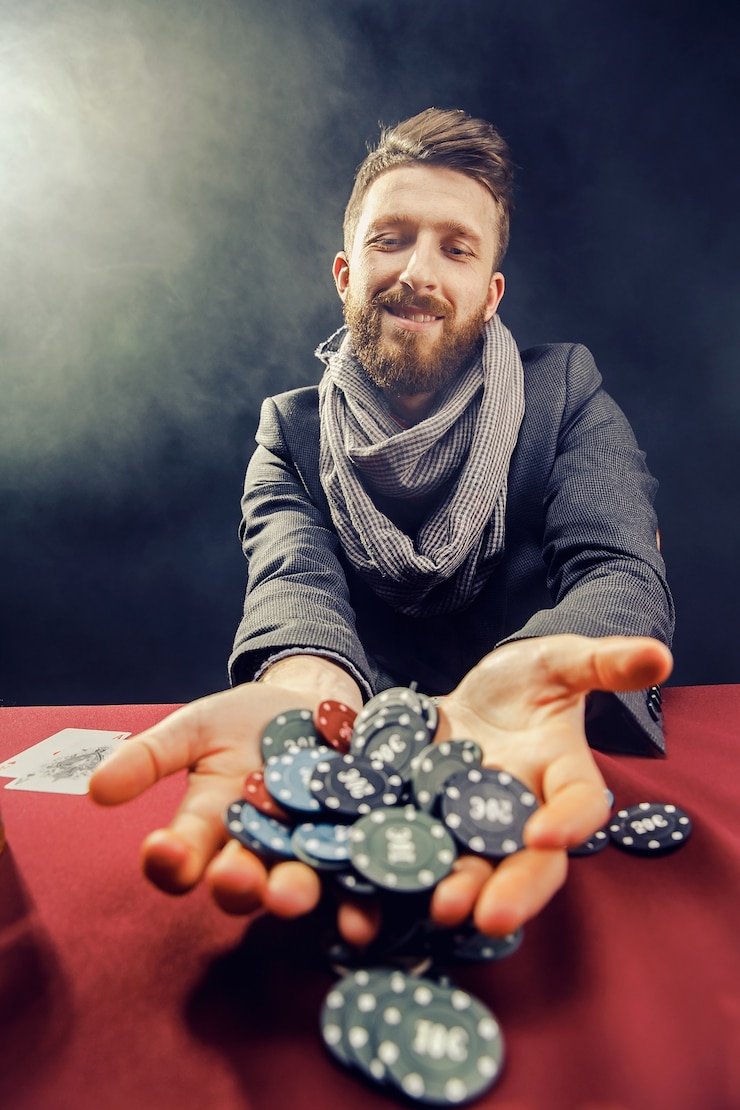 Platform depo 5000 menampilkan dashboard pemain dengan pasar sportsbook, permainan slot, dan meja live-dealer dalam satu antarmuka